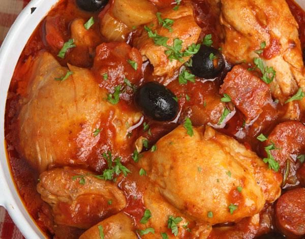 Chicken Stew with Olives and Red Wine