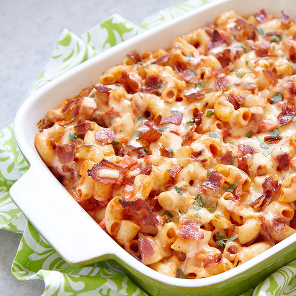 Mac ’n Cheese with Bacon and Onions