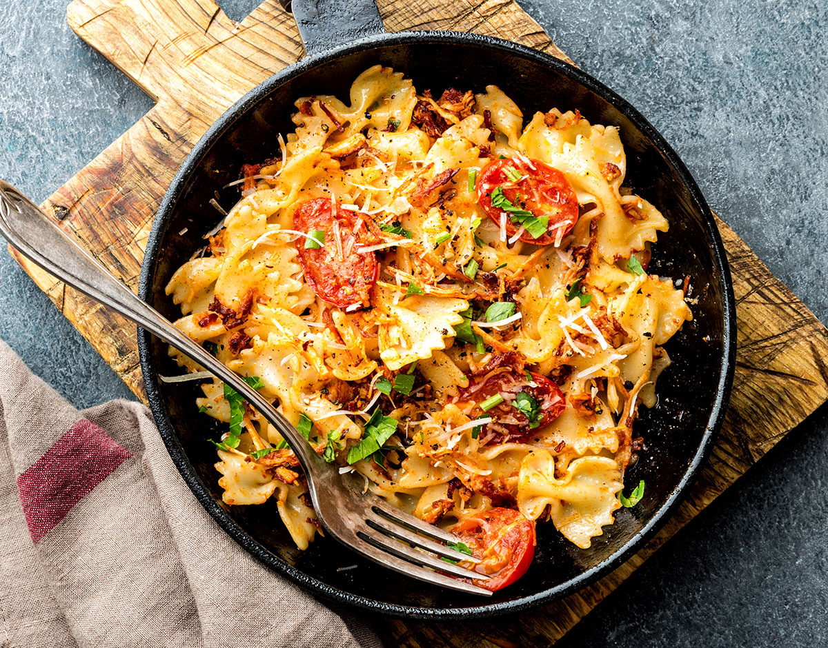 Easy Bow Tie Pasta with Sun-dried Tomatoes