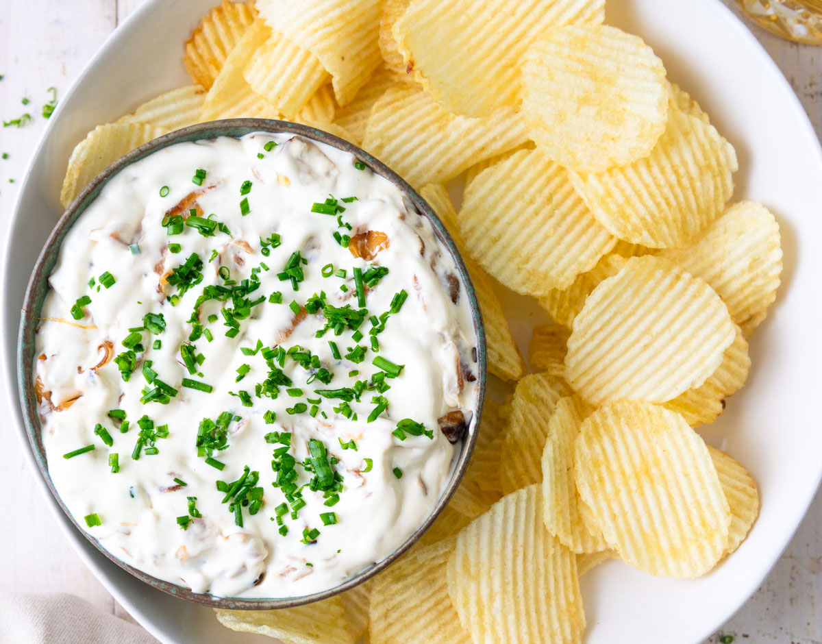 Creamy Caramelized Onion Dip