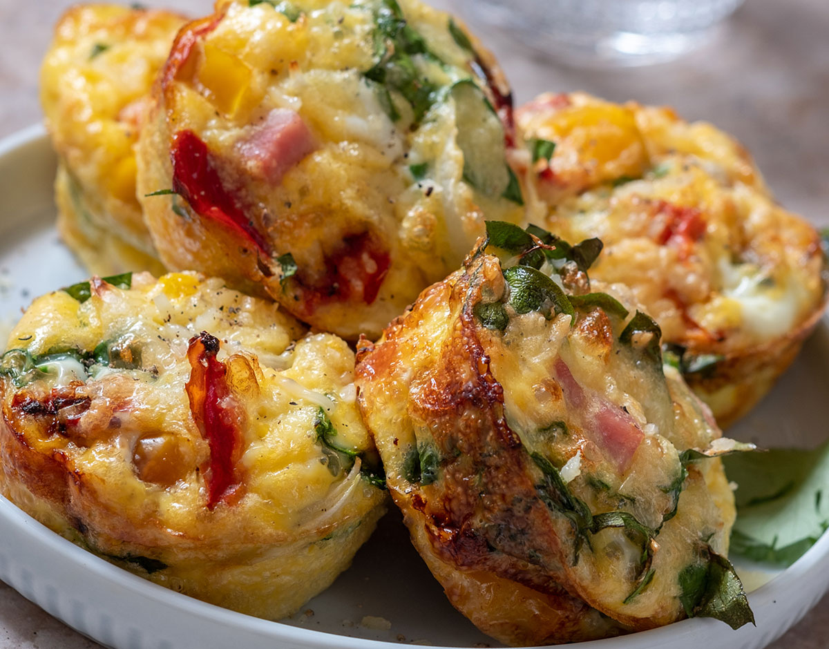 Egg Muffins with Bacon and Spinach